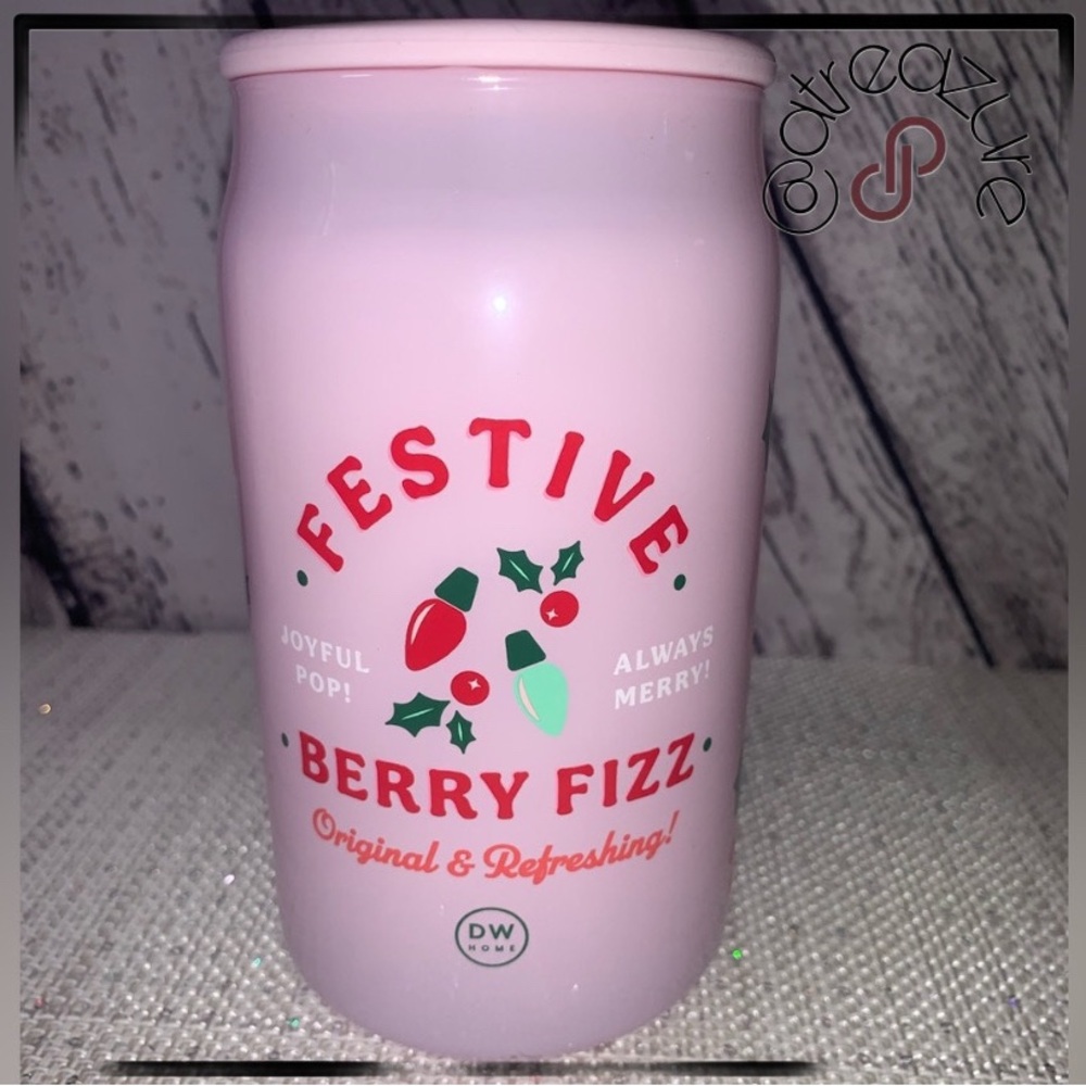 🆕 DW Home Festive Berry Fizz Candle🎄